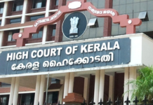 മുഖ്യമന്ത്രിയുടെ ദുരിതാശ്വാസ നിധിയിലേക്ക് നല്കിയ പത്ത് കോടി രൂപ ഗുരുവായൂര് ദേവസ്വത്തിന് തിരിച്ച് നല്കണമെന്ന് ഹൈക്കോടതി