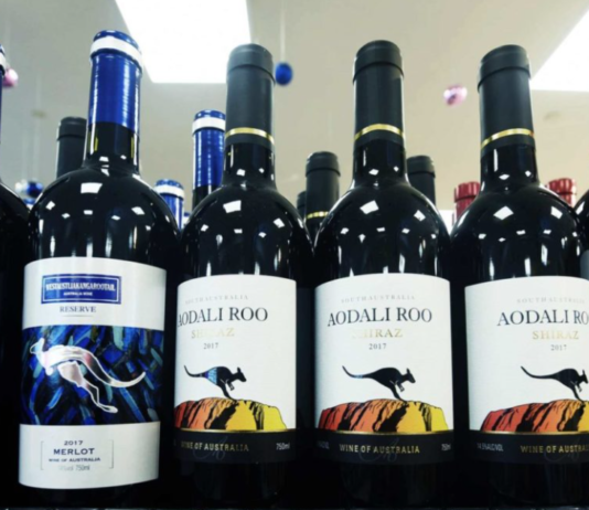 ചൈനക്കെതിരെ ലോകമെമ്പാടുമുളള പൗരന്മാര് ഒസ്ട്രേലിയന് വൈന് വാങ്ങിക്കാന് ലോകത്തോട് ആഹ്വാനം ചെയ്തു