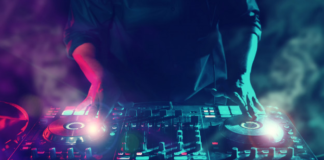 കോവിഡ് മാനദണ്ഡങ്ങള് കാറ്റില് പറത്തി ഇടുക്കിയില് എല്.ഡി.എഫ് വിജയാഘോഷം