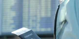 പാസ്പോര്ട്ട് പണയപ്പെടുത്തിയാൽ പിഴയും യാത്രാ നിരോധനനവും