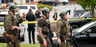 ഈസ്റ്റര് വാരാന്ത്യത്തില് നടന്ന മൂന്ന് മാസ്സ് ഷൂട്ടിങ്ങില് രണ്ട് മരണം