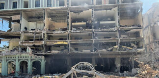 ഗ്യാസ് ടാങ്കർ പൊട്ടിത്തെറിച്ച് ഹോട്ടൽ തകർന്നു; 22 മരണം