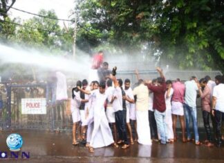 കണ്ണൂരിൽ പരക്കെ പ്രതിഷേധം; പിണറായിക്കെതിരേ കരിങ്കൊടി