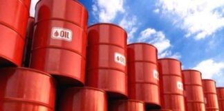 റഷ്യൻ എണ്ണയ്ക്ക് ഉപരോധം ഏർപ്പെടുത്തി യൂറോപ്യൻ യൂണിയൻ