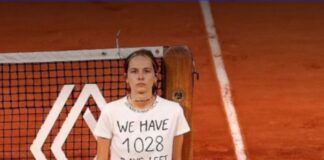 ഫ്രഞ്ച് ഓപ്പൺ പുരുഷ സിംഗിള്സ് സെമി പോരാട്ടത്തിനിടെ പരിസ്ഥിതി പ്രവര്ത്തകയുടെ പ്രതിഷേധം