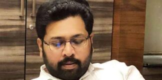 വധശ്രമ ഗൂഢാലോചനയില്ല; വാട്സ്ആപ്പ് ചാറ്റിൽ ഉള്ളത് പ്രതിഷേധിക്കാനുള്ള തീരുമാനം മാത്രമെന്ന് കോടതി