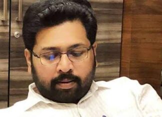 വധശ്രമ ഗൂഢാലോചനയില്ല; വാട്സ്ആപ്പ് ചാറ്റിൽ ഉള്ളത് പ്രതിഷേധിക്കാനുള്ള തീരുമാനം മാത്രമെന്ന് കോടതി