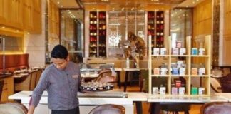 ഇന്ത്യയിൽ ഹോട്ടലുകളിലും റസ്റ്റോറന്റുകളിലും സർവീസ് ചാർജ് ഈടാക്കുന്നത് നിരോധിച്ചു