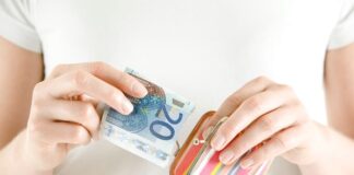 കുട്ടിക്ക് 385 യൂറോ വരെ ഒറ്റത്തവണ ലംപ് സം പേയ്മെന്റ് ലഭിക്കും