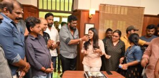 കാപ്പയുടെ സെറ്റിൽ അപർണ്ണാ ബാലമുരളിക്ക് ജൻമദിനം