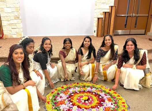 യൂലെസ് സിറ്റിയിലെ മലയാളി കുടുംബങ്ങൾ ഒത്തുചേർന്ന് ഓണം ആഘോഷിച്ചു