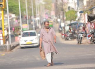 മൂസ പുതിയ ഭാവത്തിലും ദേശത്തിലും