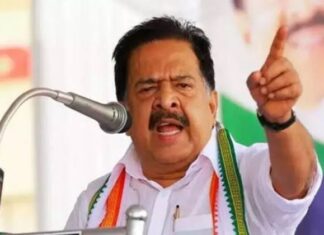 ആര്എസ്എസിനെയും നിരോധിക്കണം: രമേശ് ചെന്നിത്തല