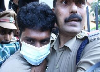 AKG സെന്റർ ആക്രമണം: പ്രതിക്ക് സ്കൂട്ടർ എത്തിച്ചത് വനിതാ നേതാവെന്ന് വിവരം; ഉടൻ ചോദ്യംചെയ്യും