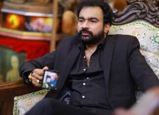 മോൻസൺ മാവുങ്കലിന്റെ വീട്ടിൽ പുരാവസ്തുക്കൾ എന്നപേരിൽ സൂക്ഷിച്ച ശിൽപങ്ങൾ അടക്കം ഉടമസ്ഥന് വിട്ട് നൽകാൻ കോടതി ഉത്തരവ്