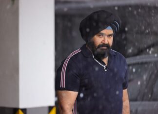 മോൺസ്റ്റർ പ്രദർശനത്തിന്