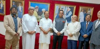 เดเดธเตเดเตเดฐเตเดฒเดฟเดฏเตป เดฎเดฒเดฏเดพเดณเดฟเดเตพเดเตเดเต เดเดคเตโ เด
เดญเดฟเดฎเดพเดจ เดจเดฟเดฎเดฟเดทเด; เดเดฎเดพเดจเดฟเดฒเต เดเดจเตเดคเตเดฏเตป เดเดเดฌเดธเดฟเดเตเดเต เดตเตเดฃเตเดเดฟ เดเดฟเดคเตเดฐเดเตเดเตพ เดตเดฐเดฏเตเดเตเดเดพเตป เดเตผเดเตเดเดฟเดธเตเดฑเต เดธเตเดคเตเดจเดพเดฅเต เดชเตเดฐเดญเดพเดเตผ