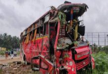 നിയമം ലംഘിച്ചുകൊണ്ടുള്ള വിനോദയാത്ര; സ്കൂൾ അധികൃതർക്കെതിരെ നടപടിയെടുക്കണമെന്ന് ഹൈക്കോടതി