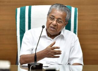 ഗവർണറുടേത് അസ്വഭാവിക നടപടി; ഇല്ലാത്ത അധികാരം ഉപയോഗിക്കുന്നു: മുഖ്യമന്ത്രി