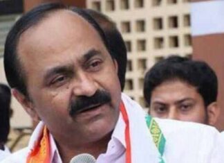 സജി ചെറിയാനെ വീണ്ടും മന്ത്രിയാക്കാനുള്ള തീരുമാനം അധാർമികം: വിഡി സതീശൻ