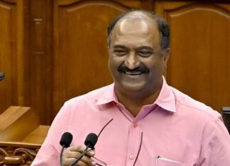 സംസ്ഥാന ബജറ്റിൽ ഫീസ്, പിഴ നിരക്കുകൾ വർധിപ്പിക്കും; വരുമാനം കൂട്ടാനുറച്ച് ധനമന്ത്രി