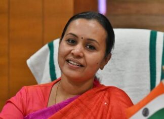 ഹെൽത്ത് കാർഡിന് രണ്ടാഴ്ച കൂടി സാവകാശം; നടപടി ഫെബ്രുവരി 16 മുതലെന്ന് മന്ത്രി വീണാ ജോർജ്