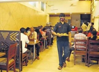 സംസ്ഥാനത്തെ ഹോട്ടൽ ജീവനക്കാർക്ക് നാളെ മുതൽ ഹെൽത്ത് കാർഡ് നിർബന്ധം