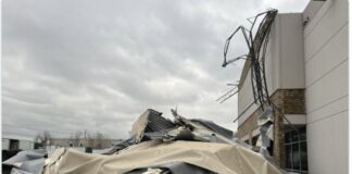 ഡാളസിൽ ശക്തമായ കൊടുങ്കാറ്റും ആലിപ്പഴ വർഷവും, വൈദ്യുതി വിതരണം തടസ്സപെട്ടു -പി പി ചെറിയാൻ