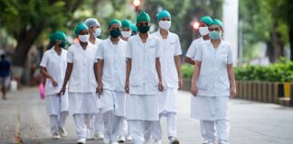സംസ്ഥാനത്തെ നഴ്സിംഗ് വിദ്യാര്ത്ഥികളുടെ യൂണിഫോം പരിഷ്ക്കരിക്കാൻ തീരുമാനം
