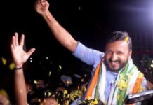 ജയിലിന് മുന്നിലെ സ്വീകരണം; രാഹുൽ മാങ്കൂട്ടത്തിലിനെതിരെ വീണ്ടും കേസ്
