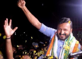 ജയിലിന് മുന്നിലെ സ്വീകരണം; രാഹുൽ മാങ്കൂട്ടത്തിലിനെതിരെ വീണ്ടും കേസ്