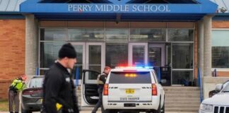 เด
เดฎเตเดฐเดฟเดเตเดเดฏเดฟเตฝ เดธเตเดเตเดณเดฟเตฝ เดตเตเดเดฟเดตเตเดฏเตเดชเต; เดเดฑเดพเด เดเตเดฒเดพเดธเต เดตเดฟเดฆเตเดฏเดพเตผเดคเตเดฅเดฟ เดเตเดฒเตเดฒเดชเตเดชเตเดเตเดเต