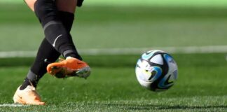 ഫുട്ബോൾ മത്സരത്തിനിടെ കളിക്കാരന് കൈയിൽ വെടിയേറ്റു