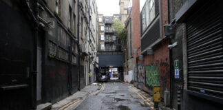 സാമൂഹിക വിരുദ്ധ പ്രവർത്തക്കരുടെ ശല്യം; ഡബ്ലിനിലെ ഹാർബർ കോർട്ട് ലെയ്ൻവേ അടച്ചുപൂട്ടി