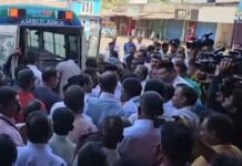 വയനാട്ടിൽ കാട്ടാനയുടെ ആക്രമണത്തിൽ കൊല്ലപ്പെട്ട പോളിൻ്റെ മൃതദേഹം പുൽപ്പള്ളിയിൽ എത്തിച്ചു; പ്രതിഷേധവുമായി നാട്ടുകാർ രംഗത്ത്