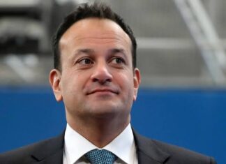 ലിയോ വരദ്കർ Taoiseach, Fine Gael leader സ്ഥാനങ്ങളൊഴിയുന്നു