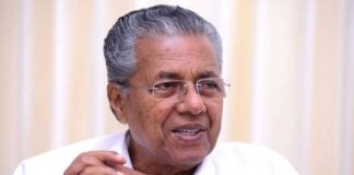 മുഖ്യമന്ത്രിക്കും ചീഫ് സെക്രട്ടറിക്കും ഇൻഫർമേഷൻ ആൻഡ് പബ്ലിക് റിലേഷൻ ഡയറക്ടർക്കുമെതിരെ തെരഞ്ഞെടുപ്പ് കമ്മീഷന് പരാതി