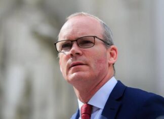 Simon Coveney മന്ത്രിസ്ഥാനം രാജിവെക്കും