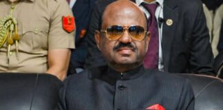 ഗവര്ണര് സി വി ആനന്ദ ബോസിനെതിരായ ലൈംഗികാതിക്രമ പരാതി; രാജ്ഭവന് ജീവനക്കാര്ക്ക് നോട്ടീസ്
