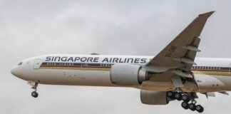 Turbulence: സിംഗപ്പൂർ എയർലൈൻസ് വിമാന യാത്രികൻ മരിച്ചു, 30 പേർക്ക് പരിക്ക്