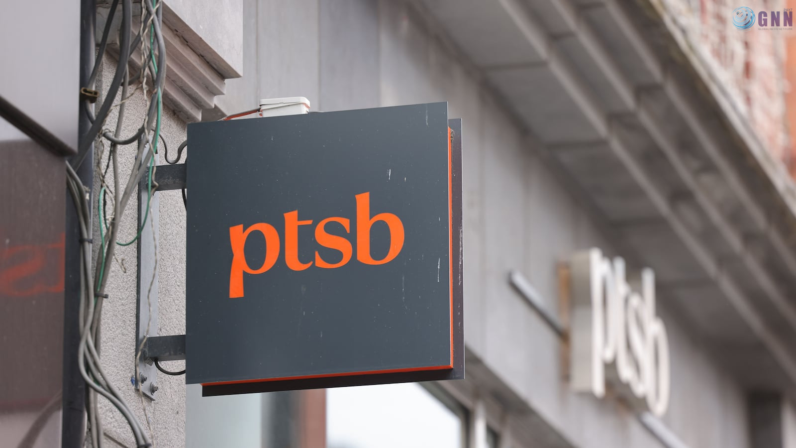 UQ26DLVHRFBVZAIZNL2SNJZGRM