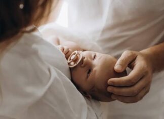 Parent’s Leave & Benefit 9 ആഴ്ച വരെ നീട്ടി; ആയിരക്കണക്കിന് കുടുംബങ്ങൾക്ക് പ്രയോജനം നേടാം