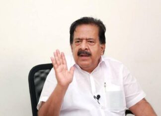 അൻവറിനോടുള്ള രാഷ്ട്രീയ വൈരം മുഖ്യമന്ത്രി മലപ്പുറം ജില്ലയോട് തീർക്കരുത്: രമേശ് ചെന്നിത്തല