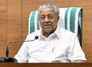 ടീകോമിന് നൽകുന്നത് നഷ്ടപരിഹാരമല്ല; ഉത്തരവ് തിരുത്തി മുഖ്യമന്ത്രി