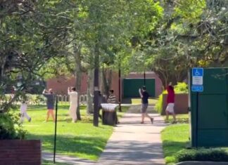 ഫ്ലോറിഡ സ്റ്റേറ്റ് യൂണിവേഴ്സിറ്റിയിൽ വെടിവയ്പ്പിൽ രണ്ട് മരണം; നിരവധി പേർക്ക് പരിക്ക്, ഒരാൾ കസ്റ്റഡിയിൽ