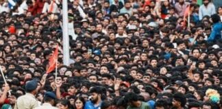 ആരാധകരുടെ മരണം; റോയൽ ചലഞ്ചേഴ്സ് ബെംഗളൂരു നഷ്ടപരിഹാരം പ്രഖ്യാപിച്ചു