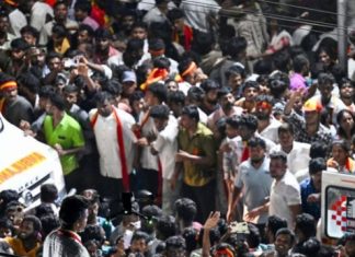 കരൂർ ദുരന്തത്തിന് പിന്നാലെ ജെൻസി ആഹ്വാനം; കേസെടുത്ത് പൊലീസ്