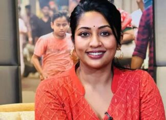 മുല്ലപ്പൂ കൊണ്ടുപോയതിന് നവ്യാ നായർക്ക് ഓസ്ട്രേലിയയിൽ ഒന്നേകാൽ ലക്ഷം രൂപ പിഴ