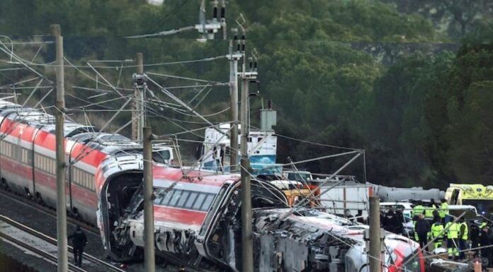 സ്പെയിനിൽ അതിവേഗ ട്രെയിനുകൾ കൂട്ടിയിടിച്ച് അപകടം; 39 മരണം
