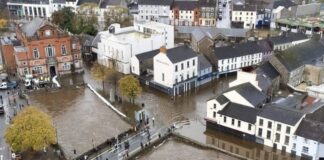 വെള്ളപ്പൊക്ക ബാധിതർക്കുള്ള സാമ്പത്തിക സഹായം പ്രഖ്യാപിച്ചു